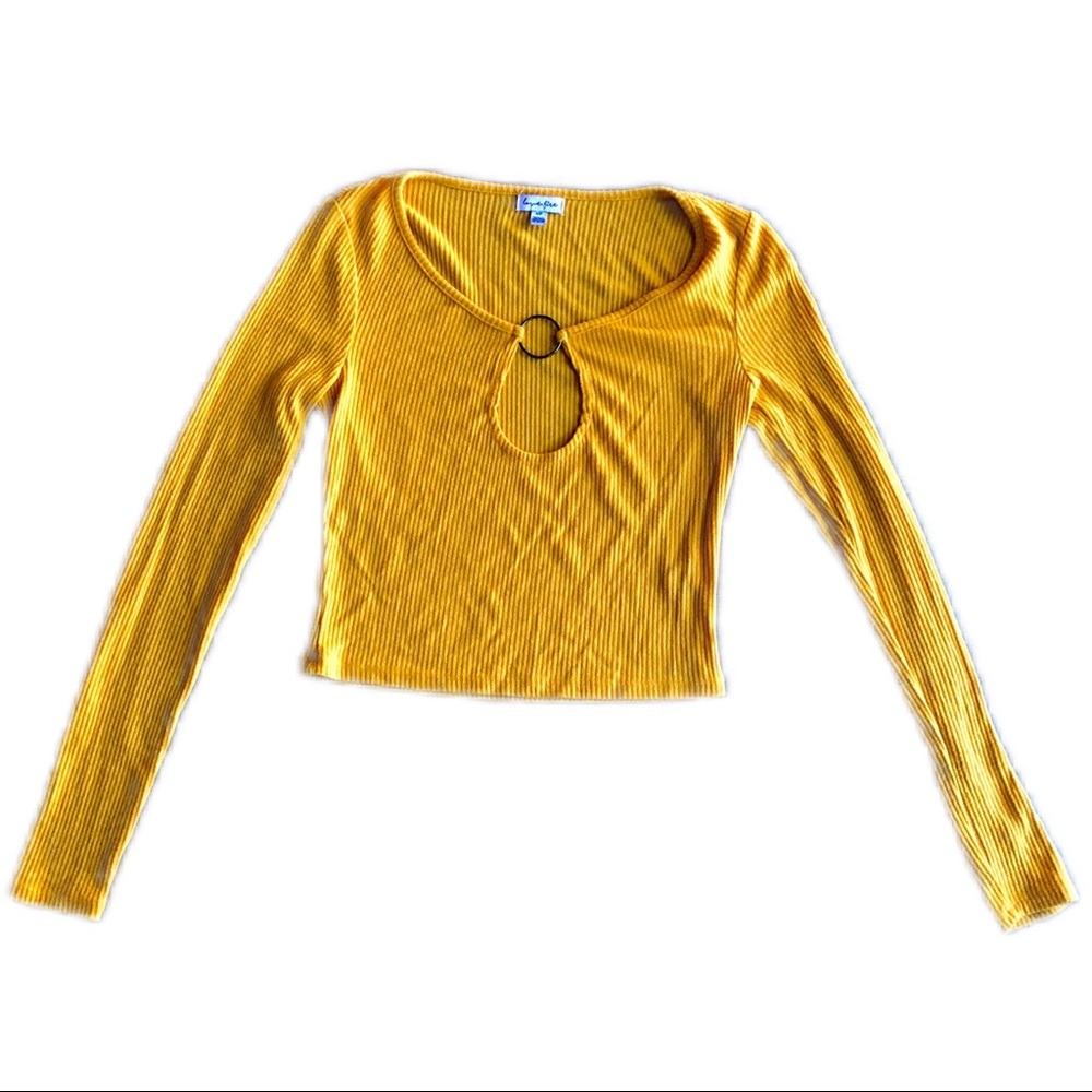 Sunshine yellow with metal ring.